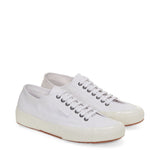 Superga 2750 Og Sneakers - White Avorio. Front view.