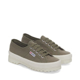 Superga 2555 Alpina Sneakers - Green Safari Avorio. Front view.